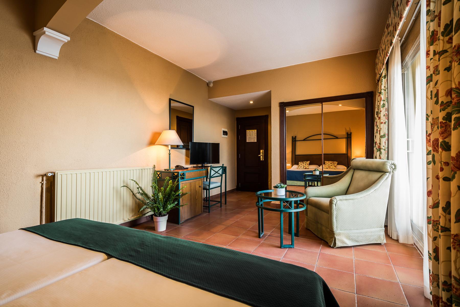 Intur Azor Hotel 3*