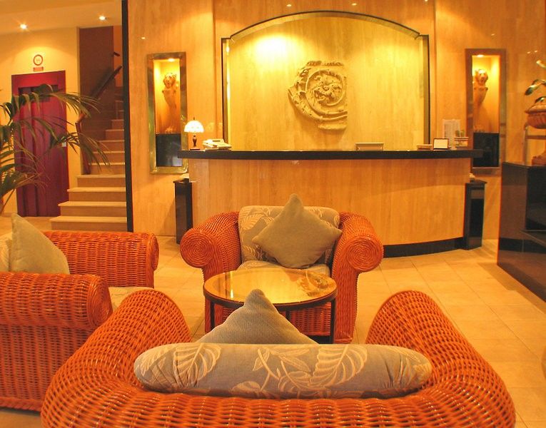 Intur Azor 3*
